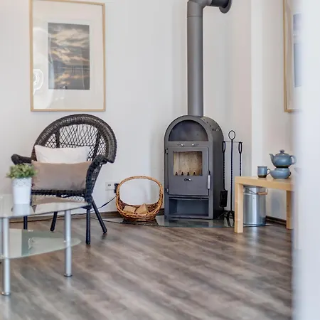 Апартаменты Emmi 8 *