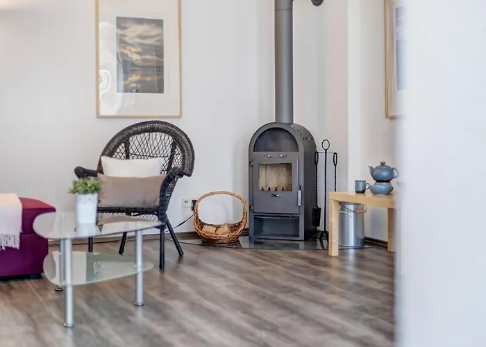 Apartment Emmi 8 *